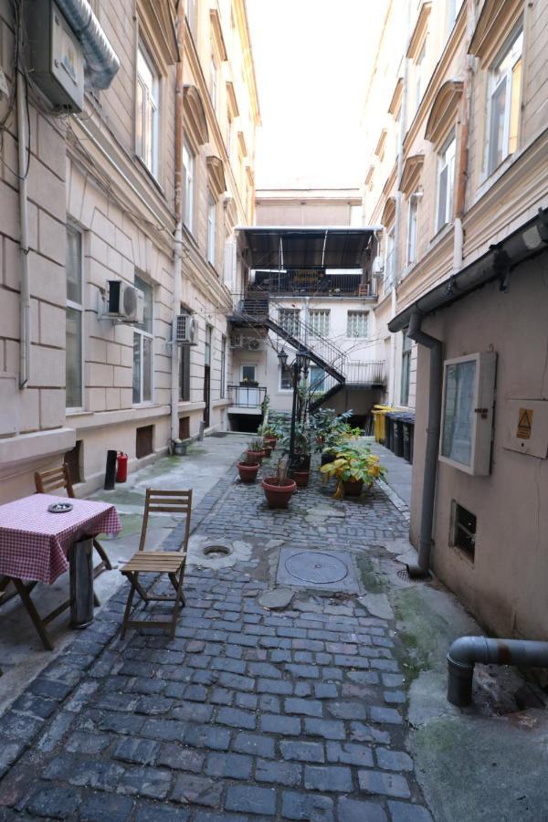 Cozy Old Town Apartment - Free Minibar Bucureşti Eksteriør bilde